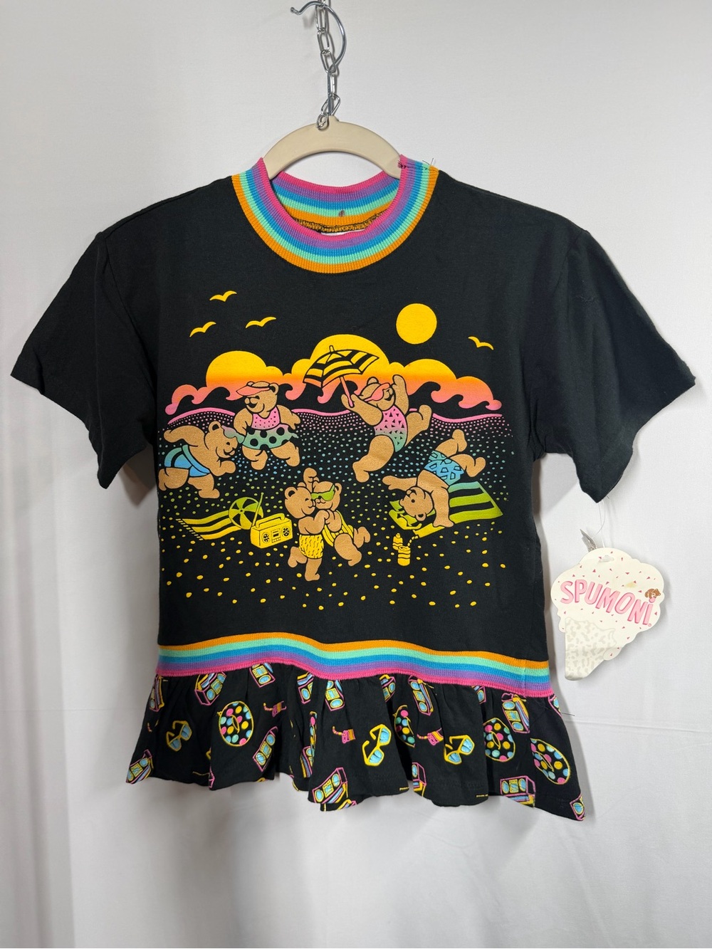 Girls' Black Rainbow-Trim Beach Bear Graphic Tee